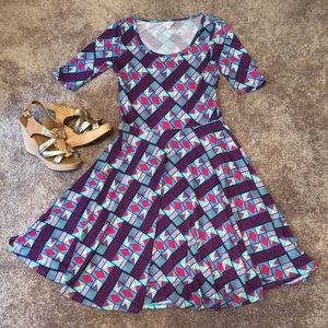 🖤 Lularoe Nicole Dress Medium 🖤